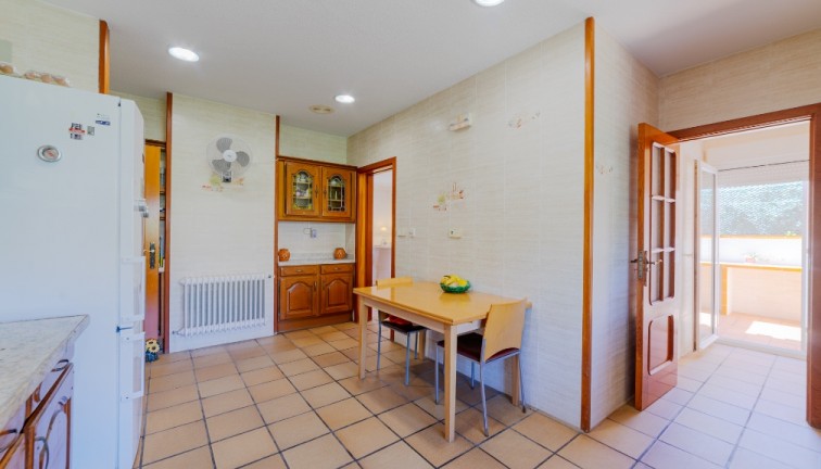 Reventa - Chalet - Campoamor