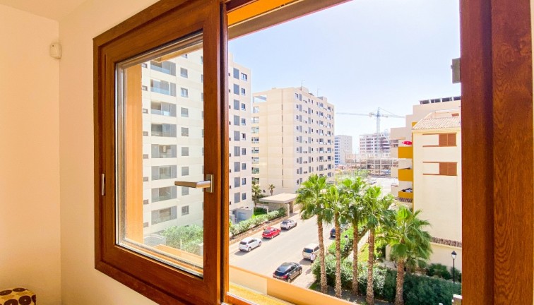 Resale - Apartment - Punta Prima