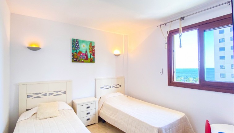 Resale - Apartment - Punta Prima