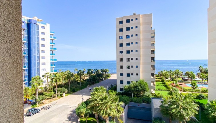 Resale - Apartment - Punta Prima