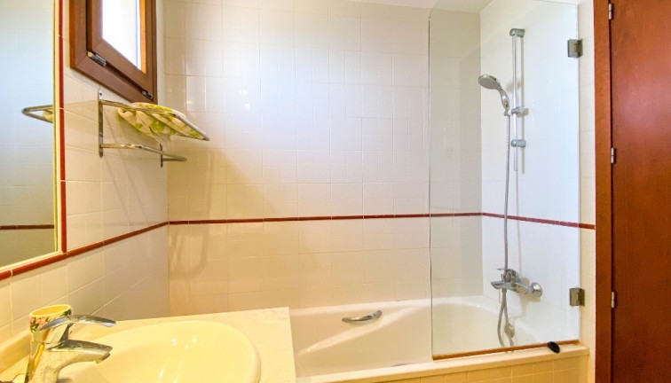 Resale - Apartment - Punta Prima