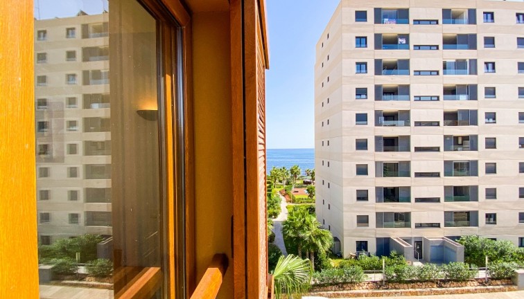 Resale - Apartment - Punta Prima