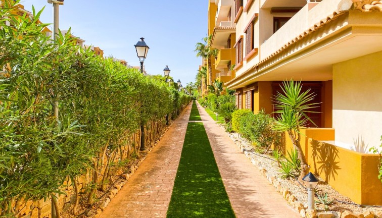 Resale - Apartment - Punta Prima