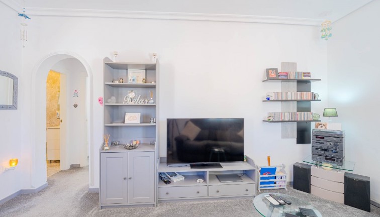 Jälleenmyynti - Erillistalo - Orihuela Costa - Los Altos