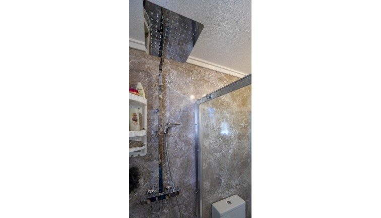 Jälleenmyynti - Erillistalo - Orihuela Costa - Los Altos