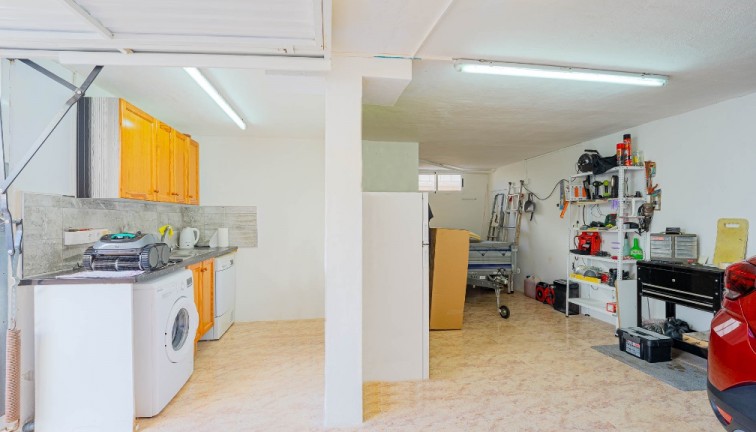 Jälleenmyynti - Erillistalo - Orihuela Costa - Los Altos