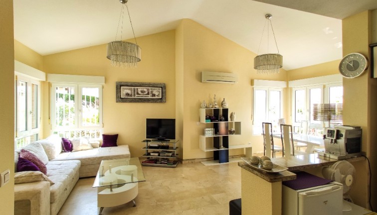 Jälleenmyynti - Erillistalo - Las Ramblas Golf - Las Ramblas