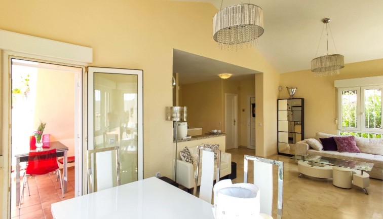 Jälleenmyynti - Erillistalo - Las Ramblas Golf - Las Ramblas