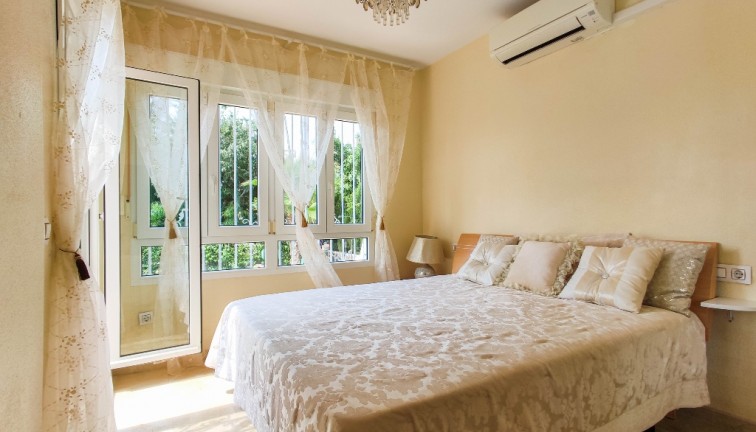 Jälleenmyynti - Erillistalo - Las Ramblas Golf - Las Ramblas