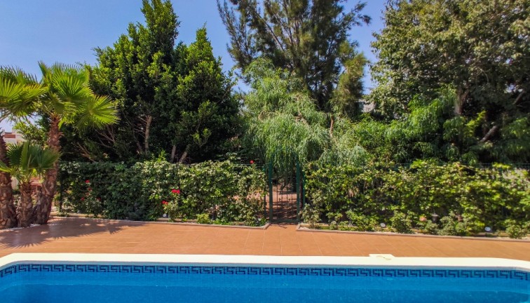 Jälleenmyynti - Erillistalo - Las Ramblas Golf - Las Ramblas