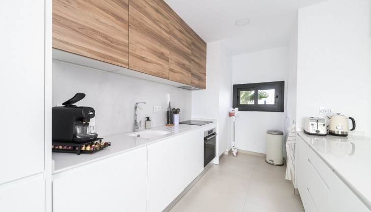 Reventa - Apartamento / piso - Pilar de la Horadada