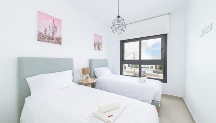 Reventa - Apartamento / piso - Pilar de la Horadada