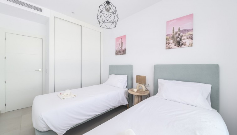 Reventa - Apartamento / piso - Pilar de la Horadada