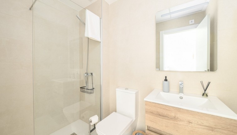 Reventa - Apartamento / piso - Pilar de la Horadada