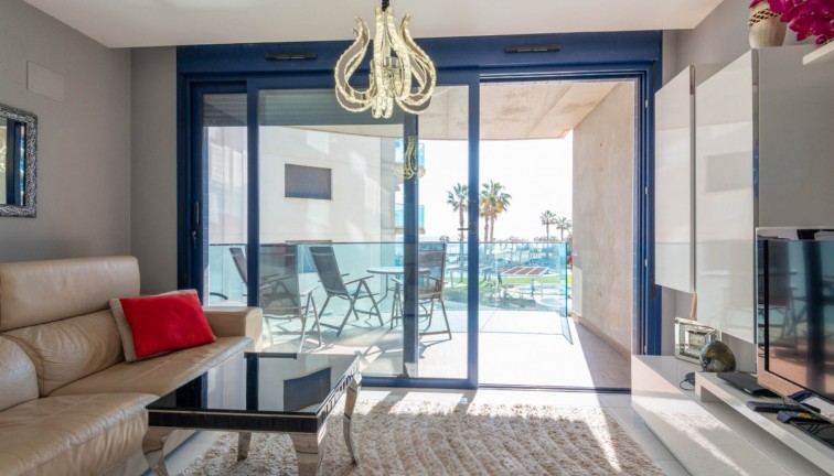 Resale - Apartment - Punta Prima