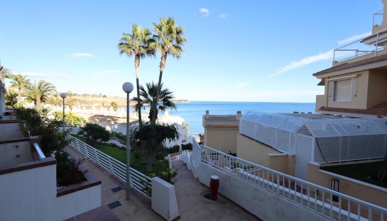 Återförsäljning - Bungalow - Orihuela Costa - Campoamor