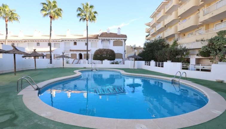 Återförsäljning - Bungalow - Orihuela Costa - Campoamor