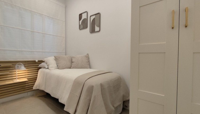 Resale - Bungalow - La Siesta