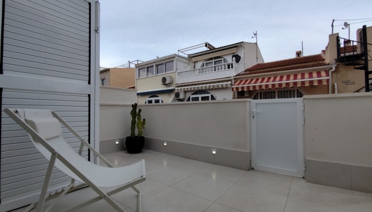 Resale - Bungalow - La Siesta