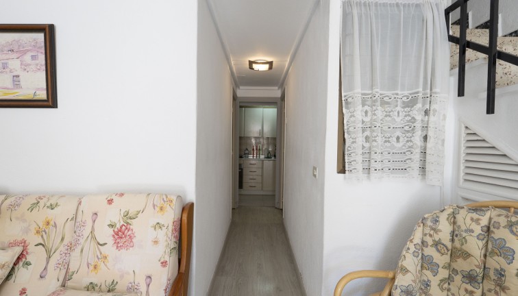 Reventa - Casa adosada - Torrevieja