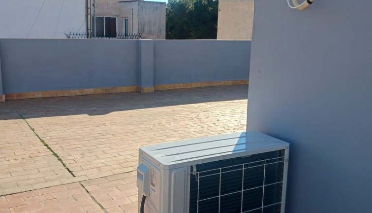 Jälleenmyynti - Paritalo/Rivitalo - San Pedro del Pinatar - Los Antolinos