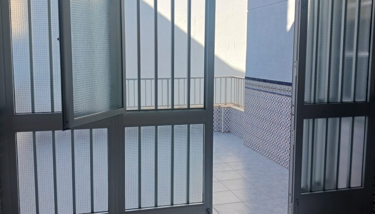 Jälleenmyynti - Paritalo/Rivitalo - San Pedro del Pinatar - Los Antolinos