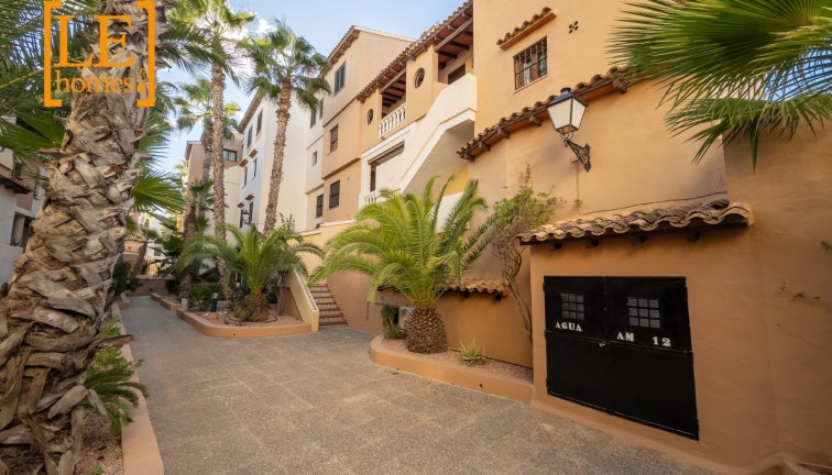 Jälleenmyynti - Asunto - Torrevieja - Playa de los Locos