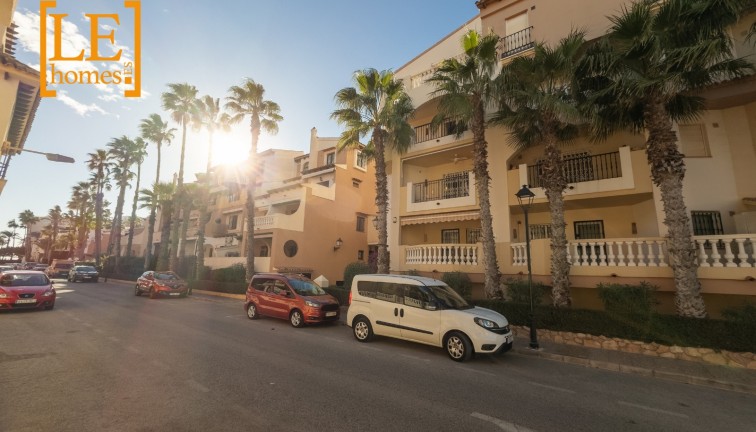 Jälleenmyynti - Asunto - Torrevieja - Playa de los Locos