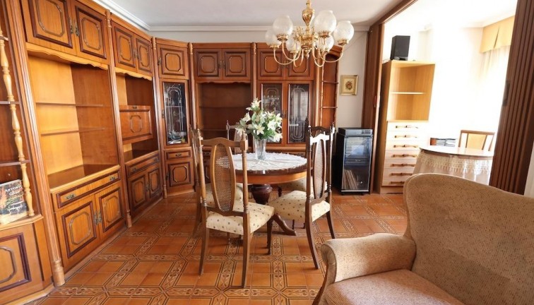 Jälleenmyynti - Asunto - Torrevieja - Playa del Cura