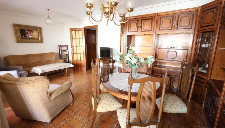 Jälleenmyynti - Asunto - Torrevieja - Playa del Cura