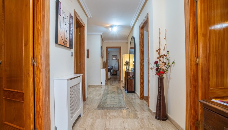 Jälleenmyynti - Erillistalo - Torrevieja - Los Balcones