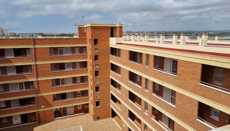 Reventa - Apartamento / piso - Torrevieja - Acequion