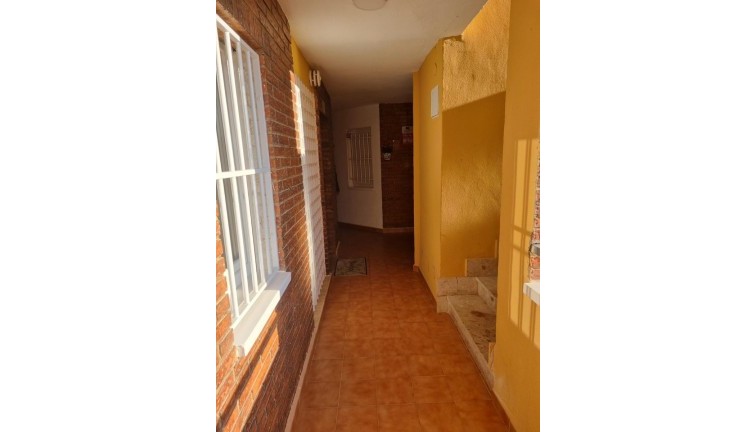 Reventa - Apartamento / piso - Torrevieja - Acequion