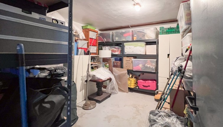 Jälleenmyynti - Parking + Storage room - Orihuela Costa - Lomas de Cabo Roig