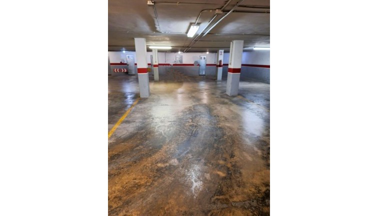 Resale - Garage - Torrevieja