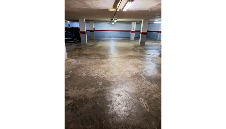 Resale - Garage - Torrevieja