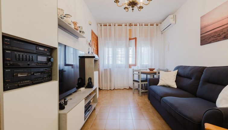 Jälleenmyynti - Bungalow - Torrevieja - Acequion