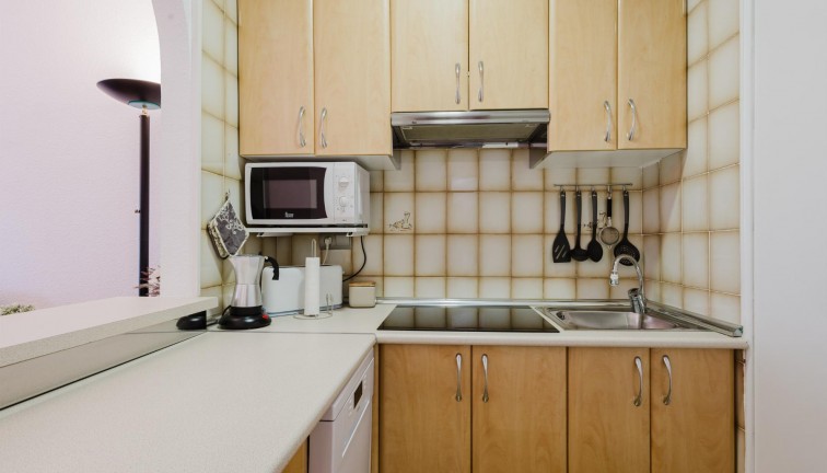 Jälleenmyynti - Bungalow - Torrevieja - Acequion