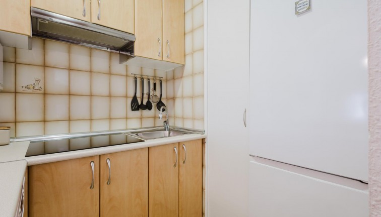 Jälleenmyynti - Bungalow - Torrevieja - Acequion