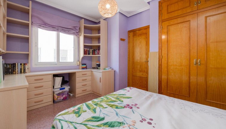 Resale - Apartment - Torrevieja