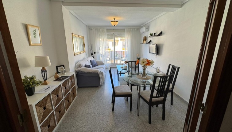 Reventa - Apartamento / piso - San Miguel de Salinas