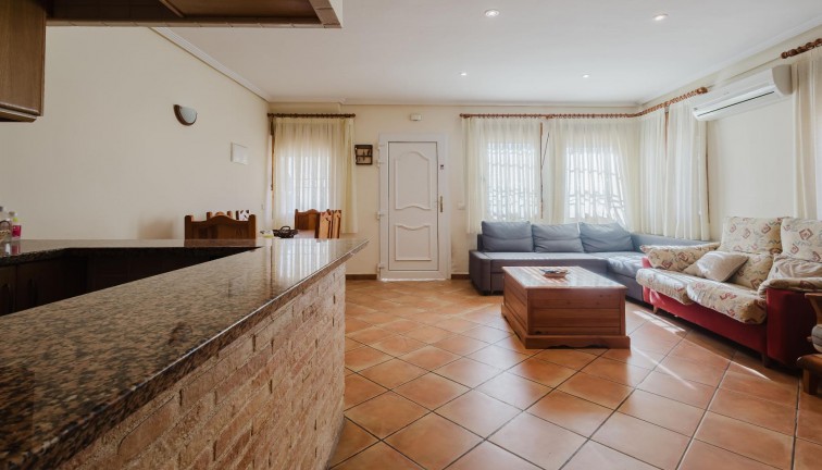 Jälleenmyynti - Bungalow - Torrevieja