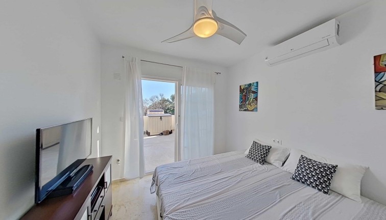 Reventa - Chalet - Orihuela Costa - Campoamor