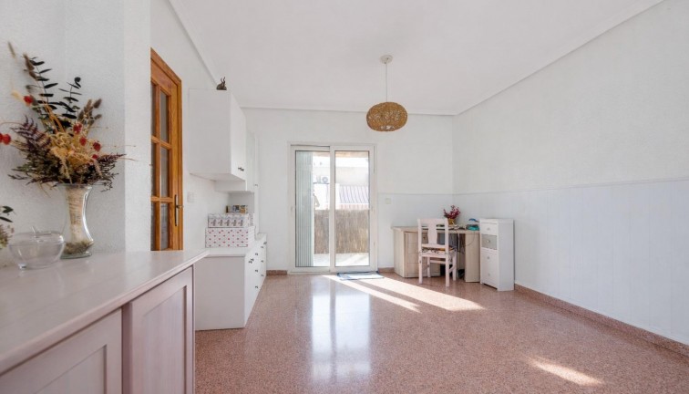 Resale - Apartment - Torrevieja
