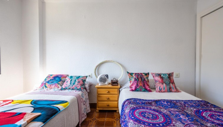 Jälleenmyynti - Asunto - Torrevieja - Acequion