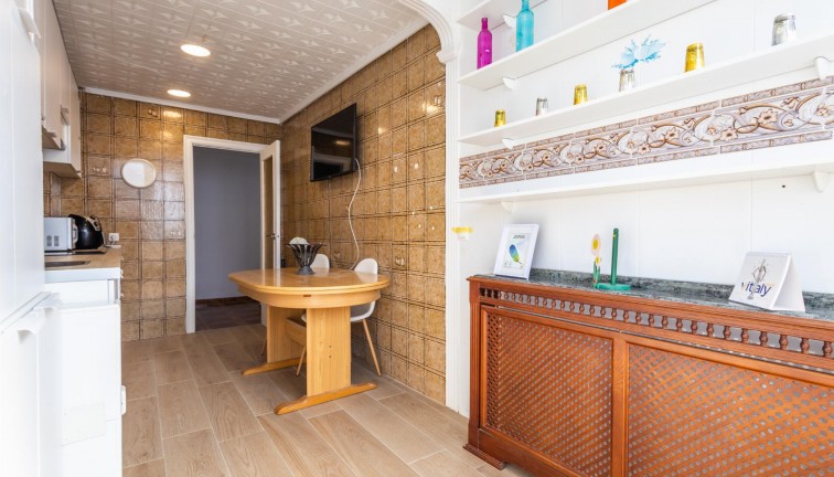 Jälleenmyynti - Asunto - Torrevieja - Acequion