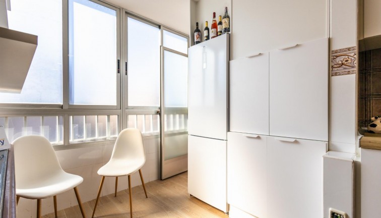 Jälleenmyynti - Asunto - Torrevieja - Acequion