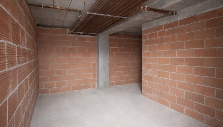 Jälleenmyynti - Yksiö - Torrevieja - Acequion