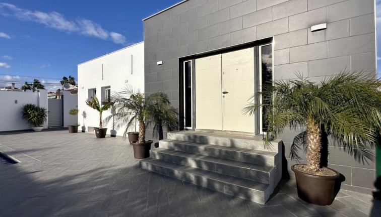 Jälleenmyynti - Erillistalo - Rojales - Ciudad Quesada