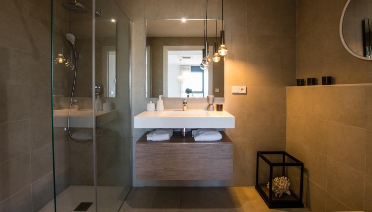 Nybyggen -  Bostad - Översta våningen  - Villajoyosa